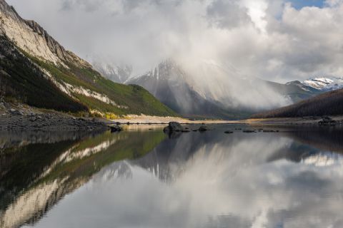 Storm boven Medecine lake